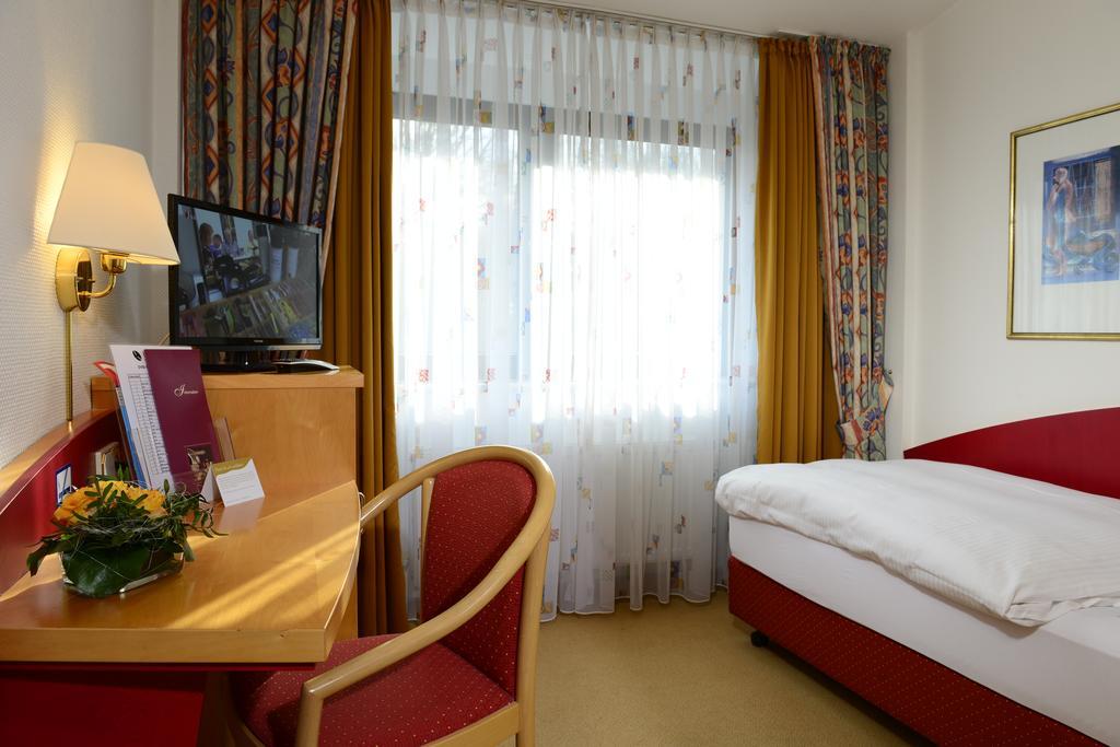Hotel Spiegel Köln Kültér fotó